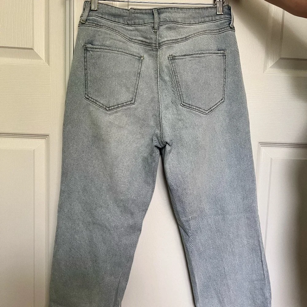 High Rise Jeans - Picture 2 of 4